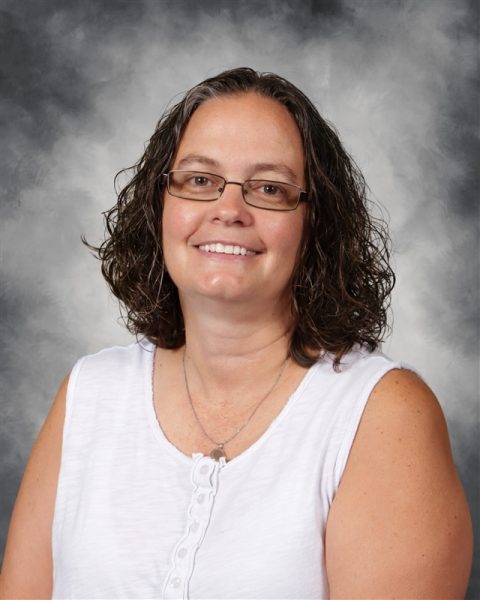 Staff picture of Sharon Lingle